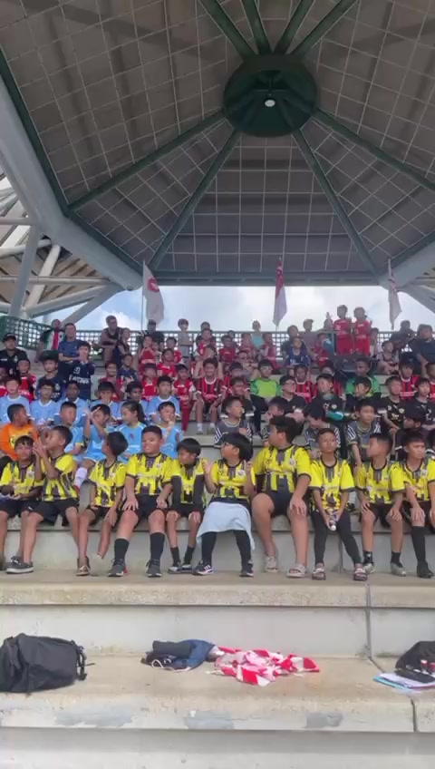 SYL Fam cheering for the last game of the SYL Cup U10s! Let’s gooooo!
